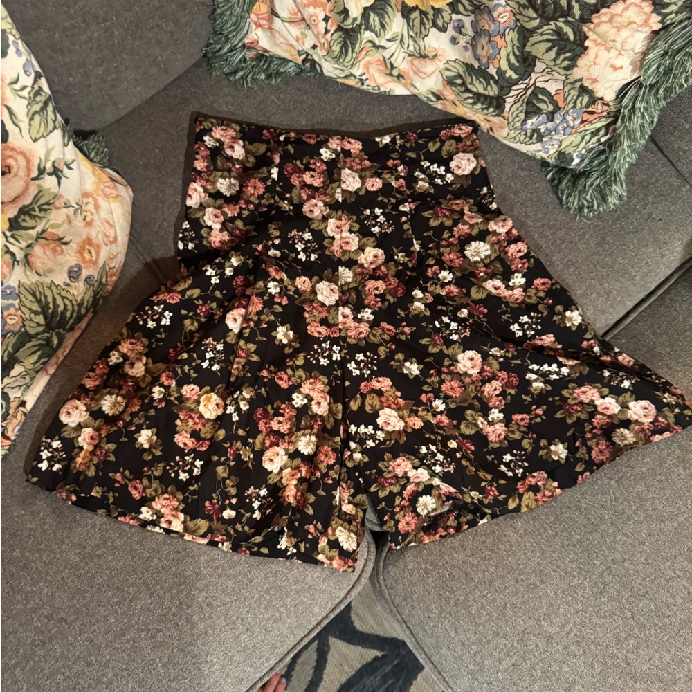 Vintage High Waisted Rayon Floral High-Waisted Shorts